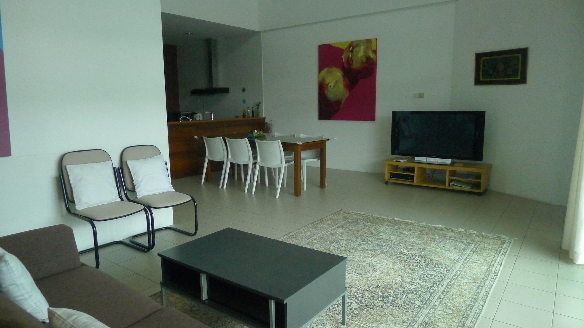Wesberly Apartments Kuching Exterior foto